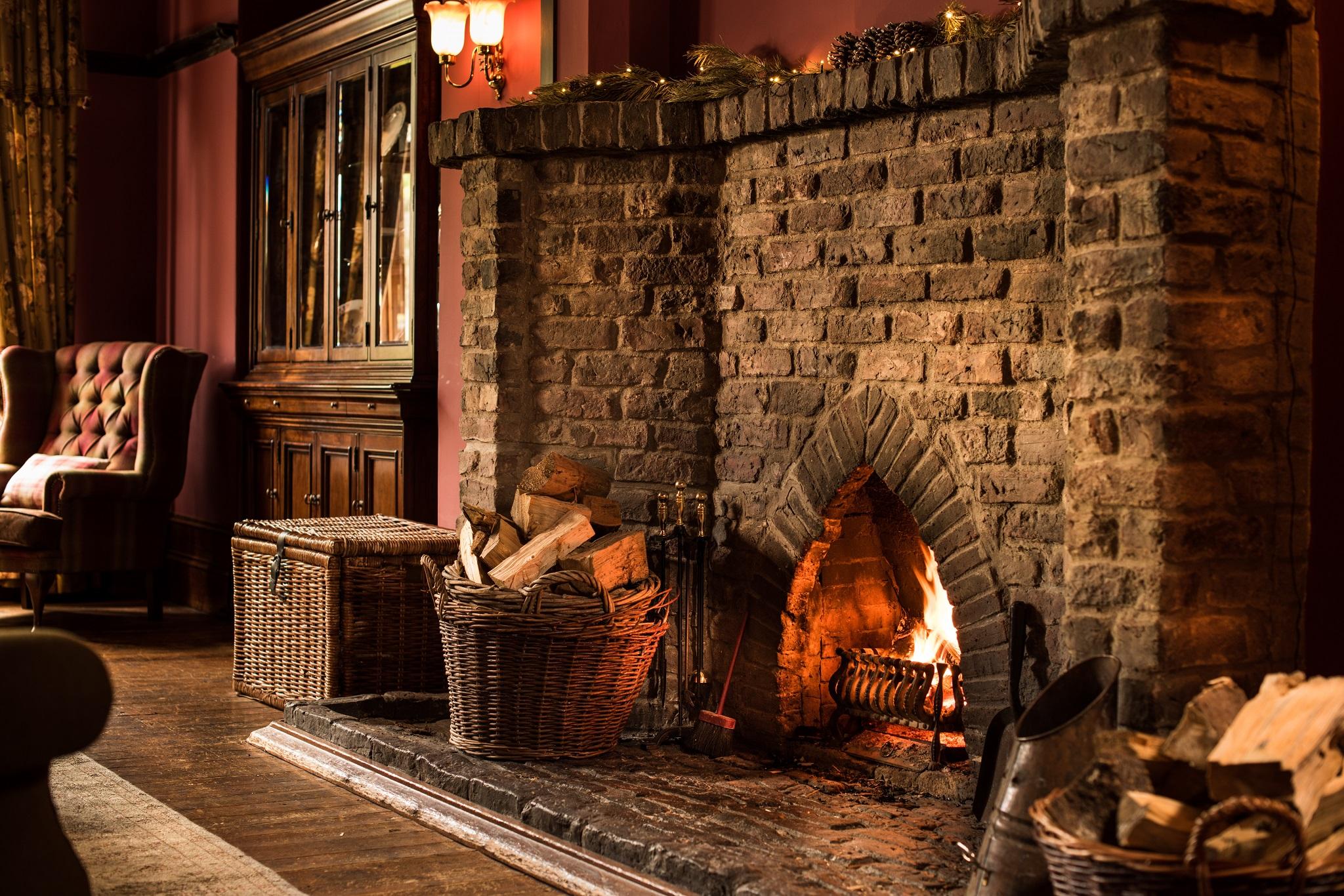 Balmoral Arms Hotel Балатър Екстериор снимка